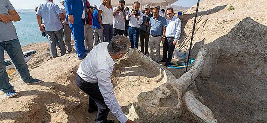 PROF. DR. BAŞOĞLU: “BU MÜZE MEMDUH BAŞKAN OLMASA ASLA OLMAZDI”